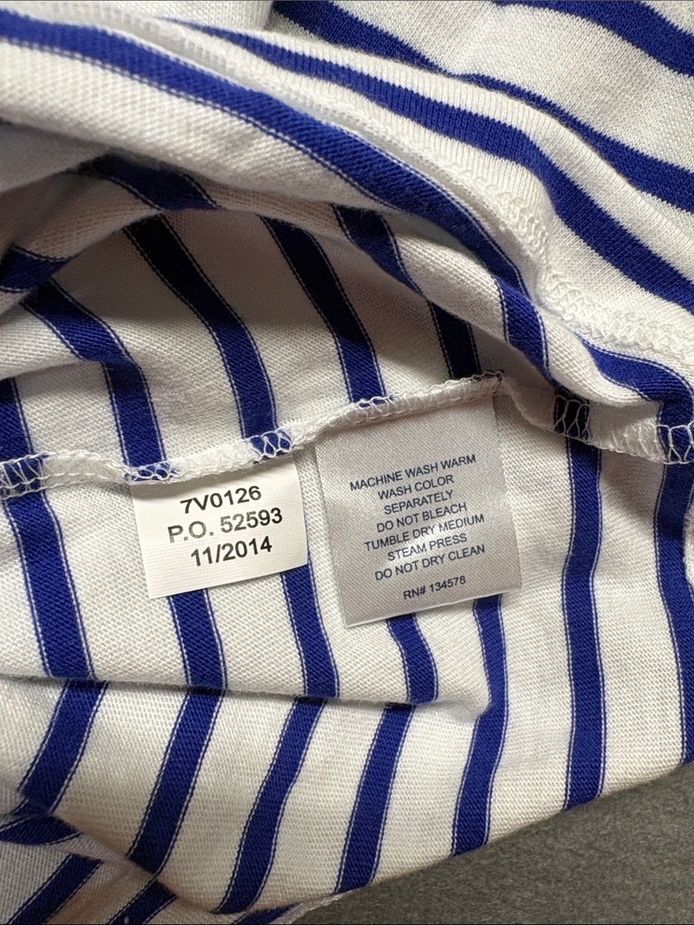 Vineyard Vines White & Blue Striped Tee with Pink Whale Outline Girls M 10-12 - Picture 3 of 4
